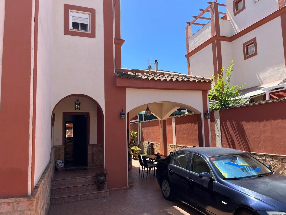 Casa Con Piscina Cerca De Sevilla Exteriör bild