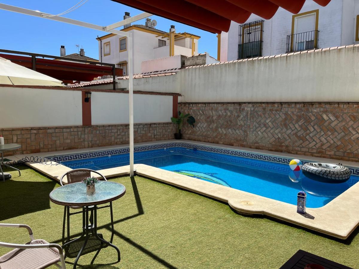 Casa Con Piscina Cerca De Sevilla Exteriör bild